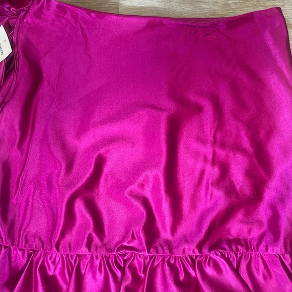 NWT 2 Piece Set “Crop top & Skirt” Dear Moon - Picture 6 of 8